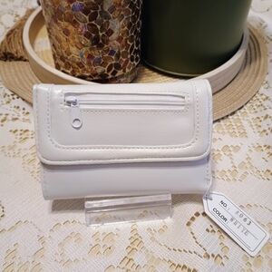 White Women's Wallet